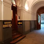 Dream Hostel&Apartments