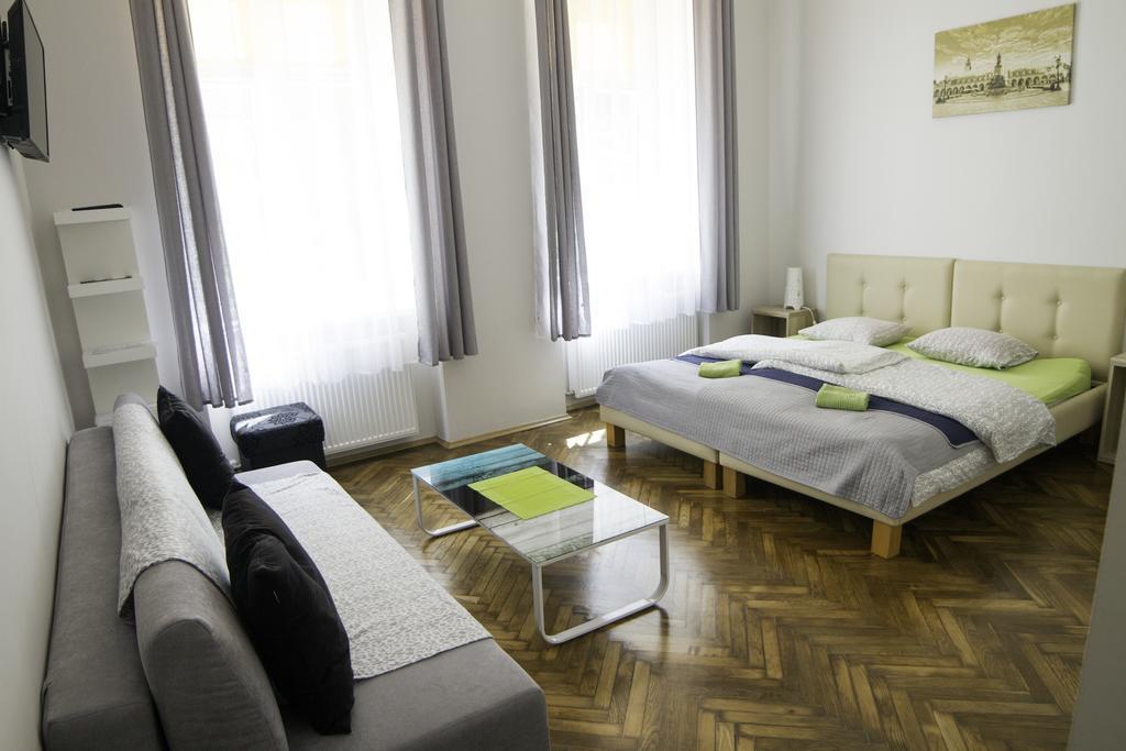 Hostel Dream Hostel&apartments *