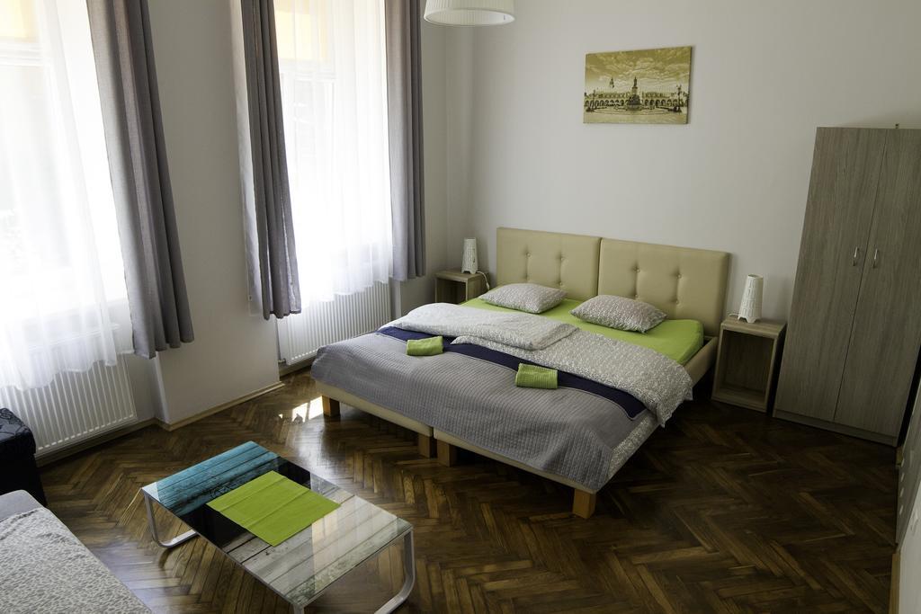 Dream Hostel&apartments *